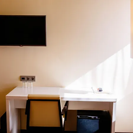 Batiste Hotel 3*